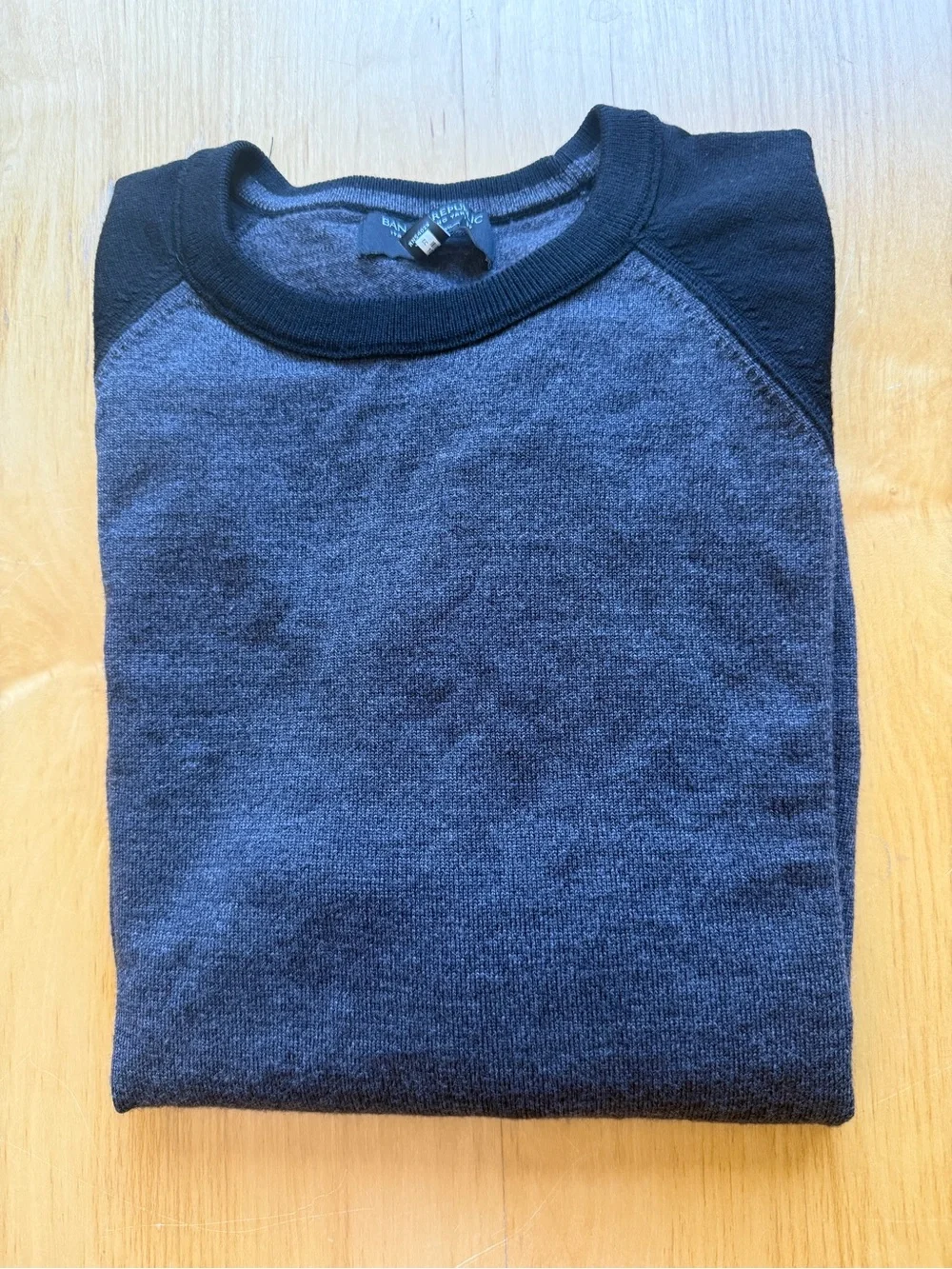 Banana Republic Italian Merino Wool Colorblock Sweater XL Gray Black Raglan